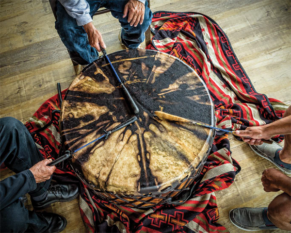 D’un bout à l’autre du pays, il est possible d’aller à la rencontre des Premières Nations, de mieux connaître leurs cultures et leurs traditions. - Camping Caravaning D’un bout à l’autre du pays, il est possible d’aller à la rencontre des Premières Nations, de mieux connaître leurs cultures et leurs traditions. - Camping Caravaning