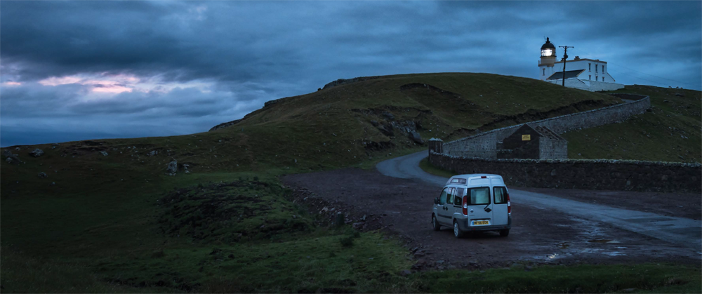 S’arrêter dans un endroit isolé, c’est merveilleux... lorsqu'on arrive à passer la nuit sans mauvaises surprises. - Camping Caravaning