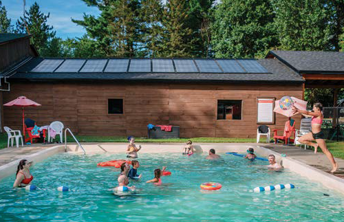 Par temps chaud, les options fraicheur sont nombreuses sur le site. - Camping Caravaning Par temps chaud, les options fraicheur sont nombreuses sur le site. - Camping Caravaning